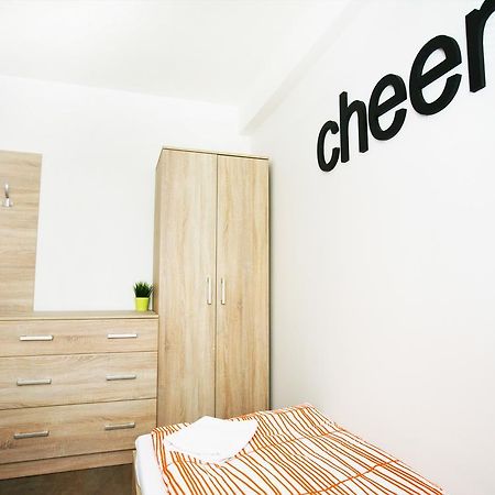 Hostel Bratislava By Freddie Camera foto